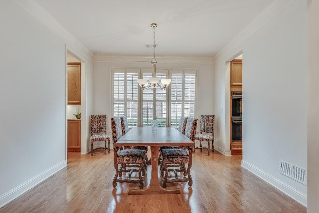 3 bedroom, 3 bathroom, 2,435 sq ft single family residence for sale at 1558 Reserve Circle, Decatur, GA 30033 — photo 8