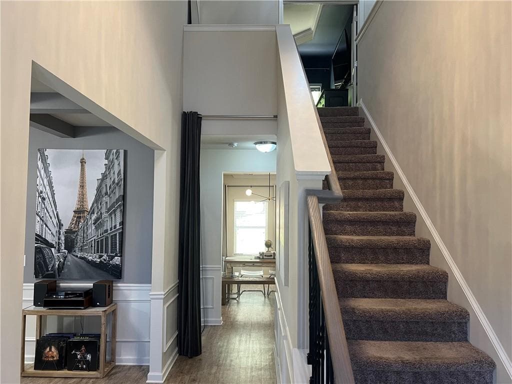 4 bedroom, 3 bathroom, 2,286 sq ft single family residence for rent at 5626 Savannah River Road, Atlanta, GA 30349 for $2,900 a month — photo 6