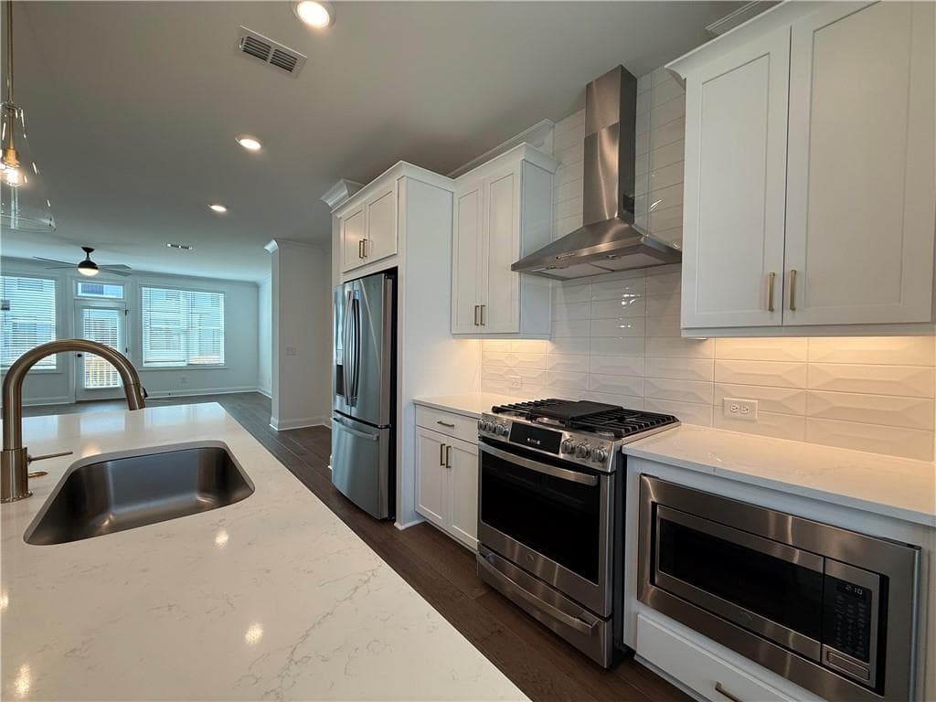 3 bedroom, 4 bathroom, 1,893 sq ft townhouse for rent at 5410 Howington Court, Buford, GA 30518 for $2,595 a month — photo 4