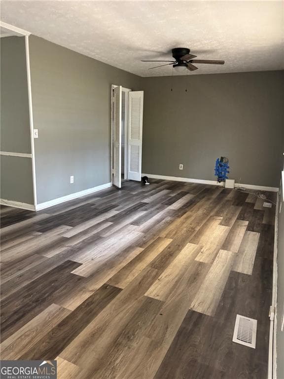 4 bedroom, 3 bathroom, 1,655 sq ft single family residence for rent at 4574 Cedar Ridge Trail, Stone Mountain, GA 30083 for $2,000 a month — photo 3