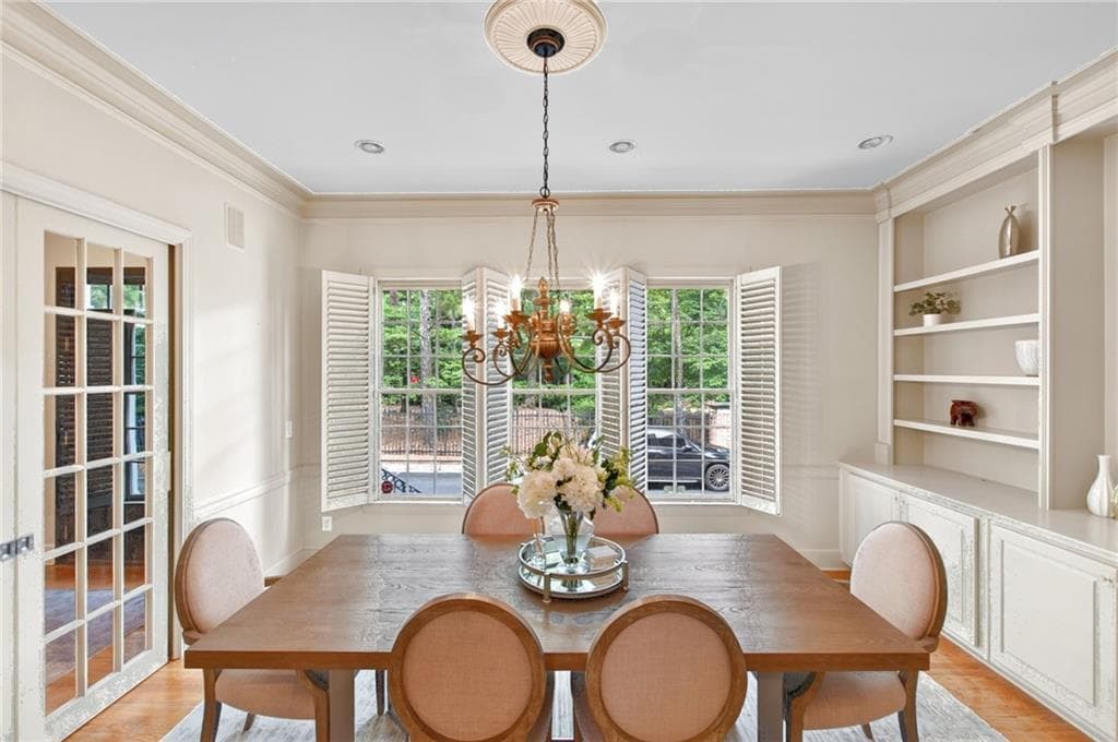 4 bedroom, 5 bathroom, 3,468 sq ft townhouse for sale at 4678 Ivygate Circle 8E, Atlanta, GA 30339 — photo 6