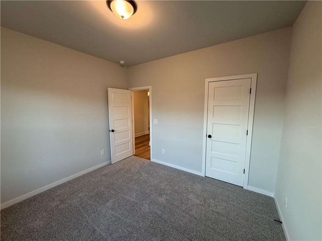 5 bedroom, 4 bathroom, 3,020 sq ft single family residence for sale at 608 Gadwall Circle, Jefferson, GA 30549 — photo 7