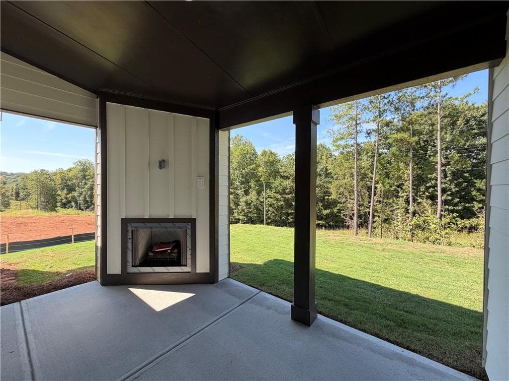 4 bedroom, 4 bathroom, 3,121 sq ft single family residence for sale at 626 Gadwall Circle, Jefferson, GA 30549 — photo 4