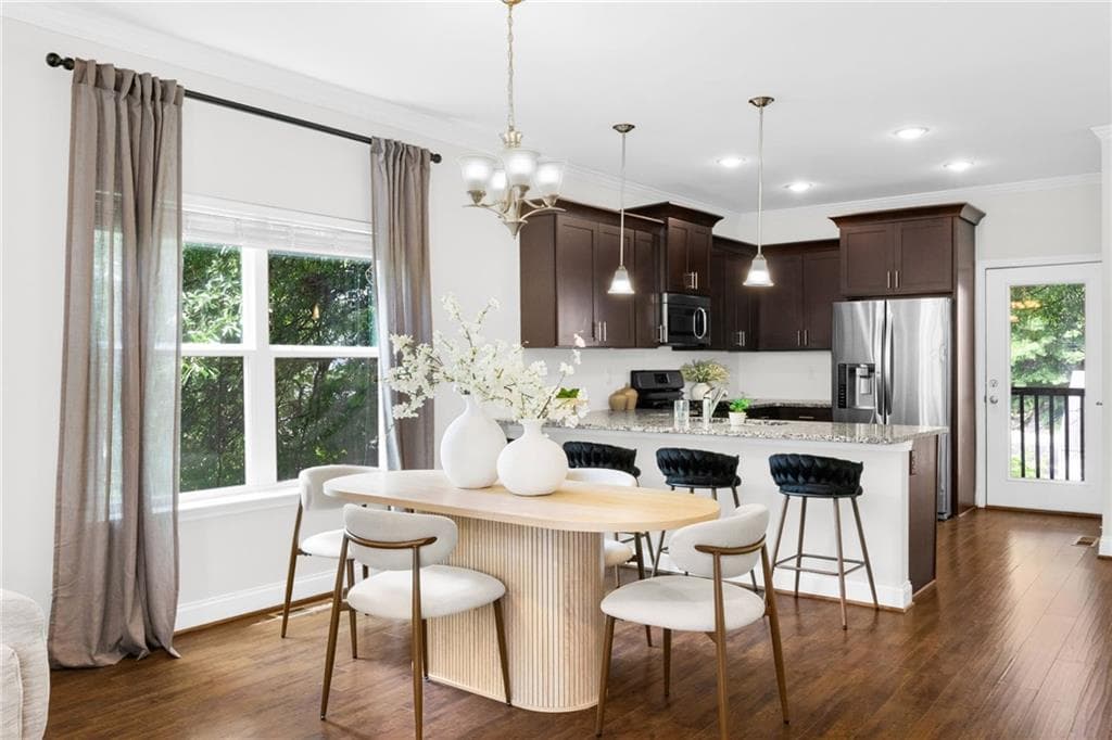 2 bedroom, 3 bathroom, 1,306 sq ft townhouse for sale at 1365 Memorial Drive 4, Atlanta, GA 30317 — photo 2