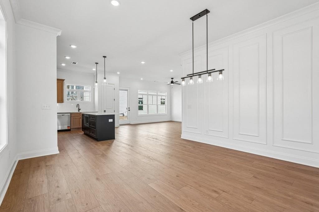 4 bedroom, 4 bathroom, 2,397 sq ft single family residence for sale at 144 Dewey Road, Lilburn, GA 30047 — photo 7