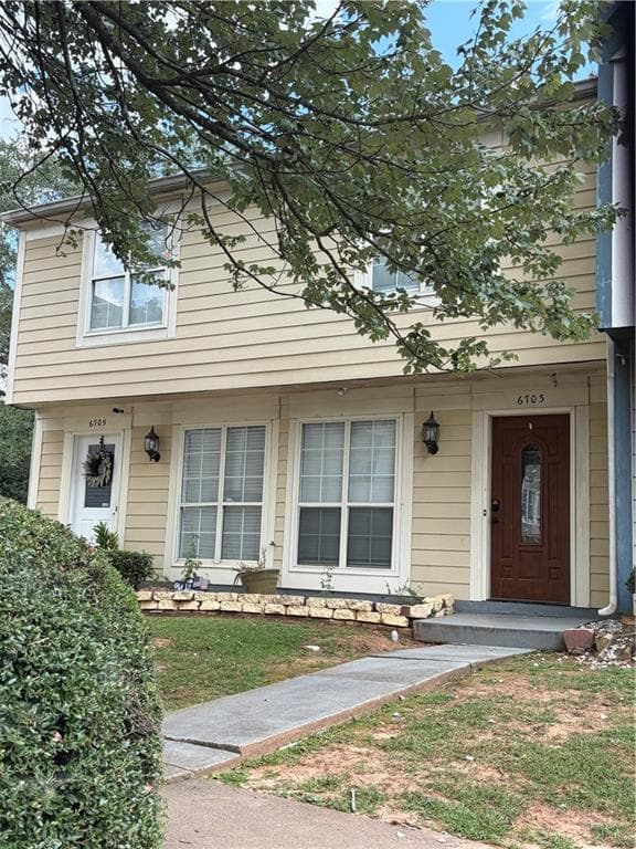 2 bedroom, 1 bathroom, 1,036 sq ft townhouse for sale at 6705 Colchester Place, Norcross, GA 30093