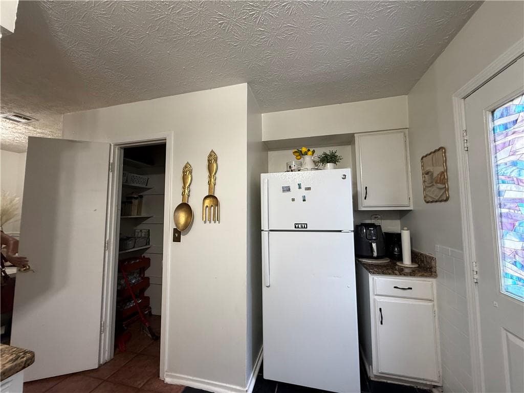 2 bedroom, 1 bathroom, 1,036 sq ft townhouse for sale at 6705 Colchester Place, Norcross, GA 30093 — photo 6