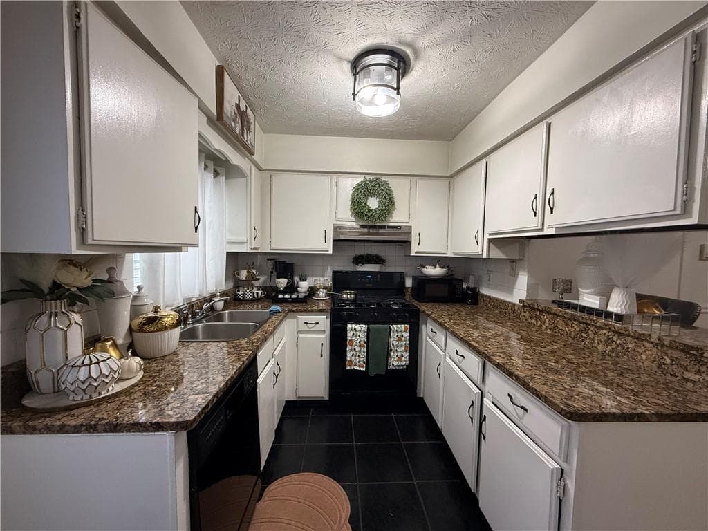 2 bedroom, 1 bathroom, 1,036 sq ft townhouse for sale at 6705 Colchester Place, Norcross, GA 30093 — photo 10
