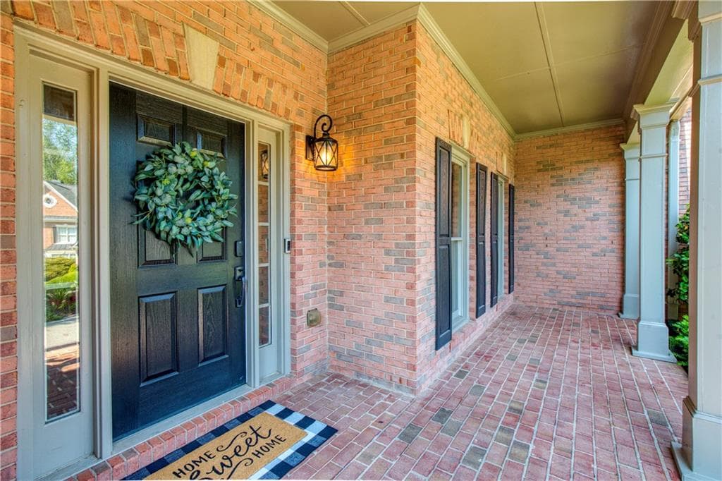 7 bedroom, 8 bathroom, 7,179 sq ft single family residence for sale at 660 Barnesley Lane, Alpharetta, GA 30022 — photo 5