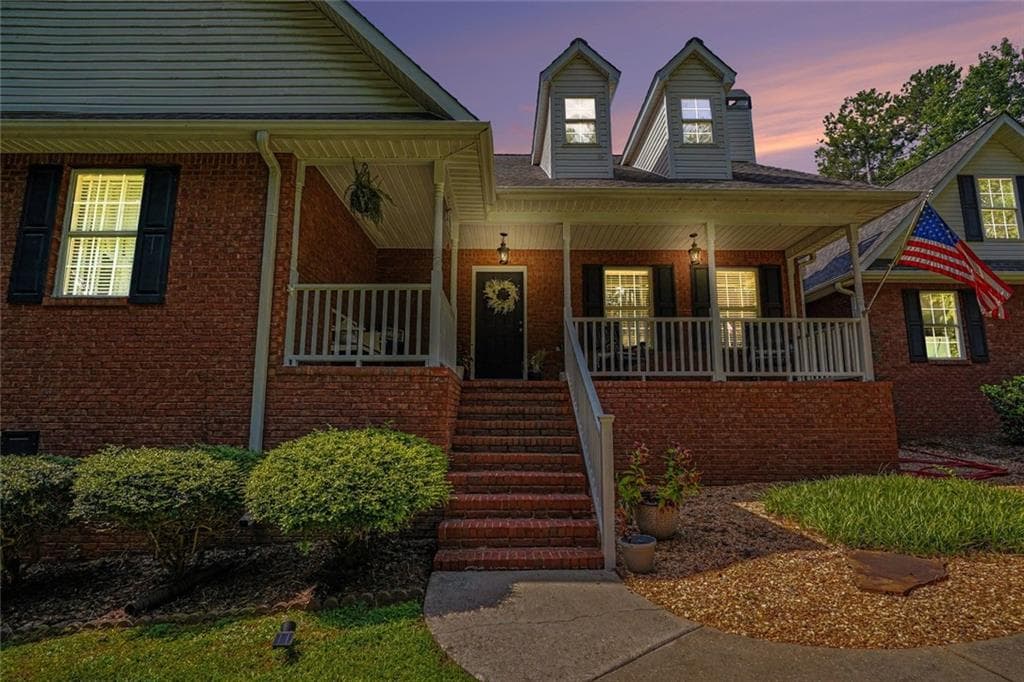 3 bedroom, 2 bathroom, 3,872 sq ft single family residence for sale at 758 Hemphill Road, Stockbridge, GA 30281 — photo 4
