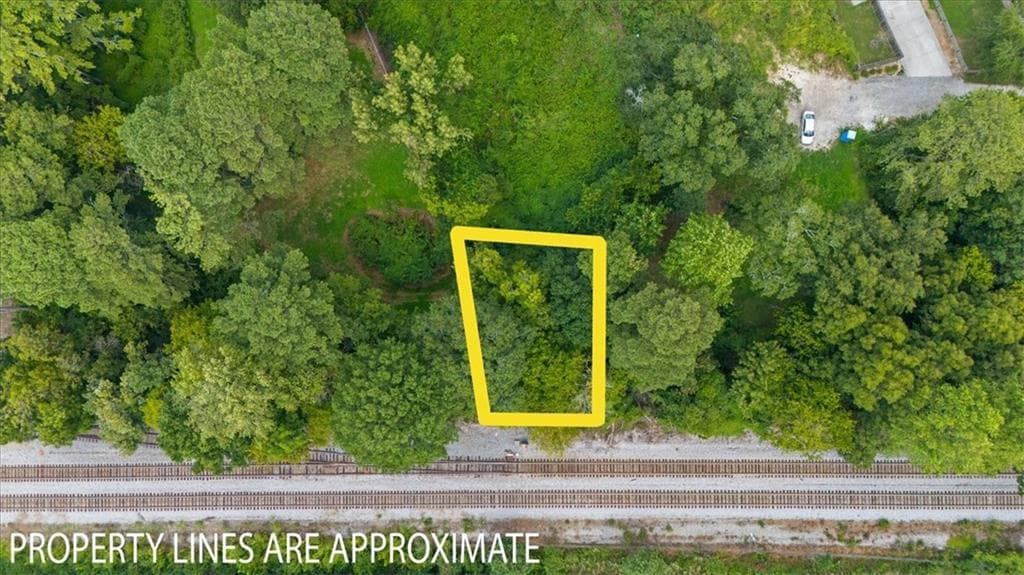 unimproved land for sale at 2210 Wilson Avenue, Atlanta, GA 30310 — photo 1 of 15