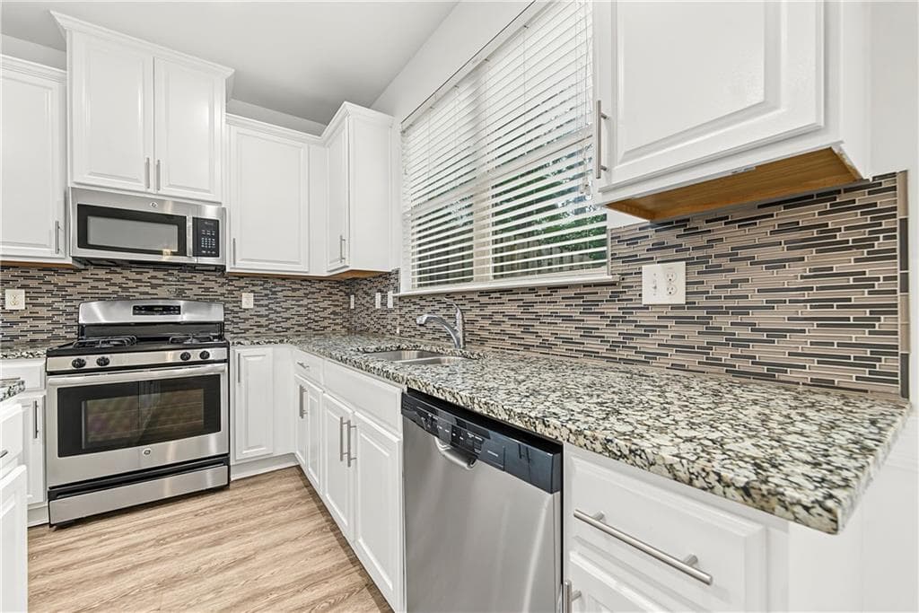 3 bedroom, 3 bathroom, 2,095 sq ft single family residence for rent at 2038 Brightleaf Way 103, Marietta, GA 30060 for $3,000 a month — photo 9