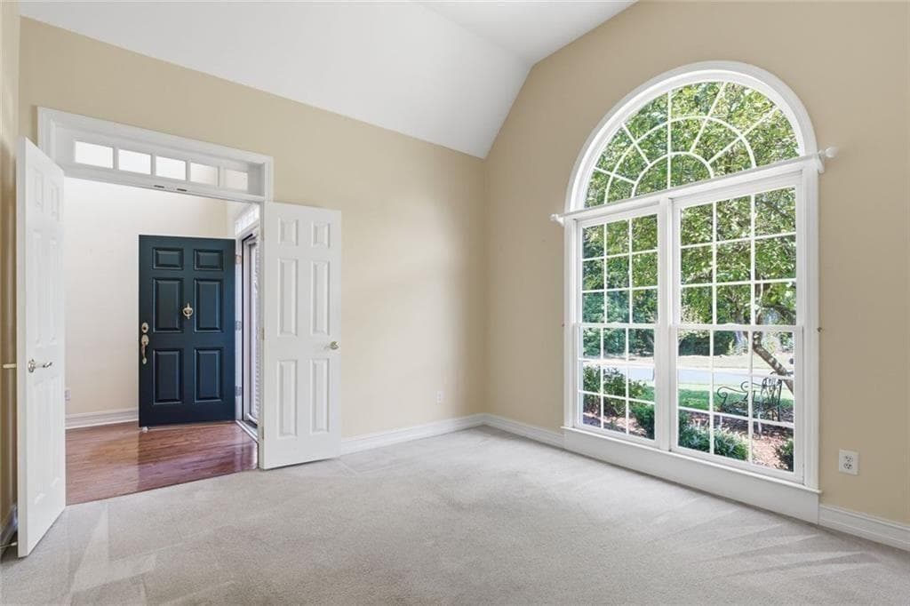 5 bedroom, 3 bathroom, 2,836 sq ft single family residence under contract at 2457 Tall Timbers Trail, Marietta, GA 30066 — photo 7