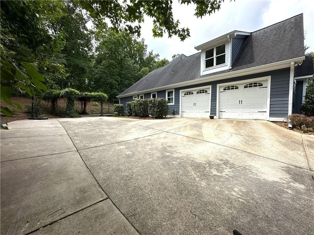 5 bedroom, 4 bathroom, 3,203 sq ft single family residence for sale at 47 Stone Gate Drive, Cartersville, GA 30120 — photo 7