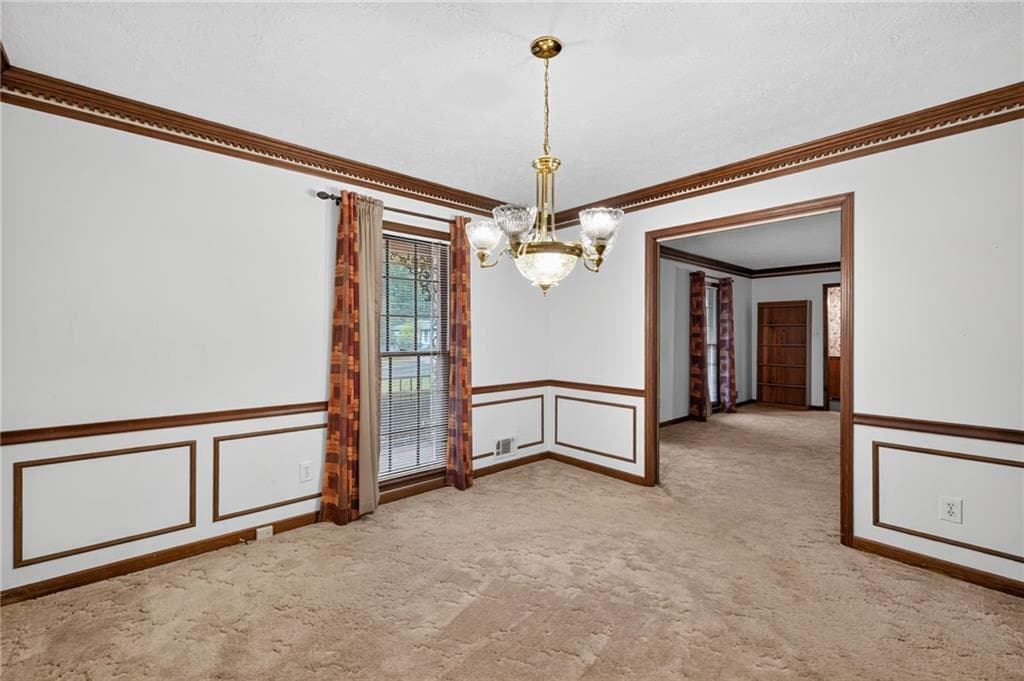 3 bedroom, 2 bathroom, 1,814 sq ft single family residence for sale at 513 Midland Park Drive, Stone Mountain, GA 30087 — photo 7