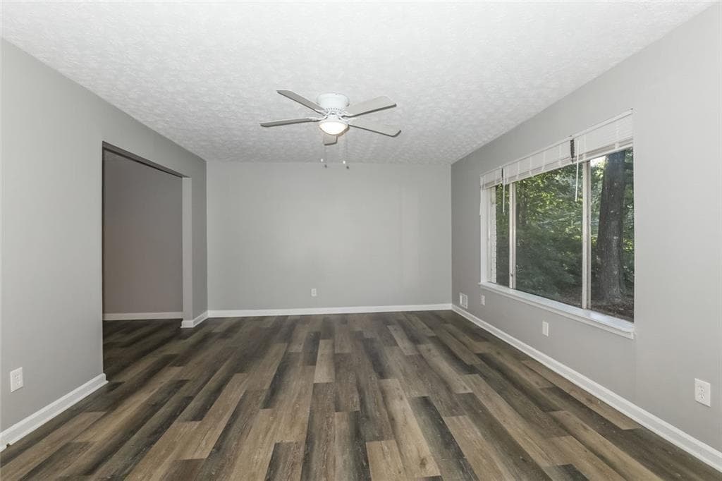 4 bedroom, 3 bathroom, 2,064 sq ft single family residence for sale at 2734 Noahs Ark Road, Jonesboro, GA 30236 — photo 8