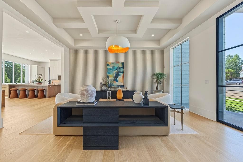 5 bedroom, 6 bathroom single family residence for sale at 102 Coronado Court, Marietta, GA 30067 — photo 3