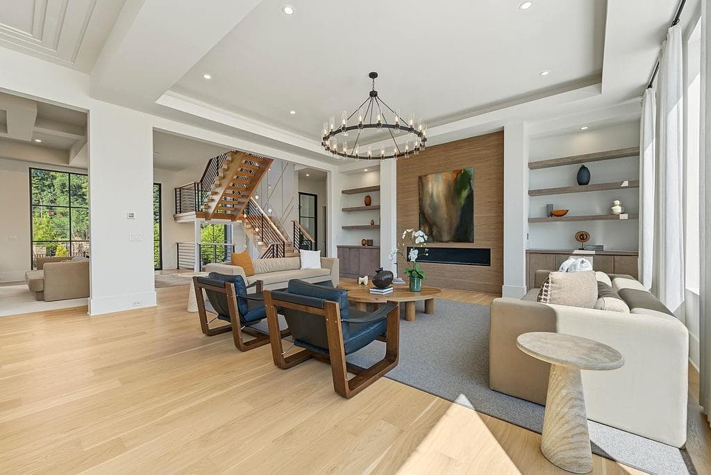 5 bedroom, 6 bathroom single family residence for sale at 102 Coronado Court, Marietta, GA 30067 — photo 10