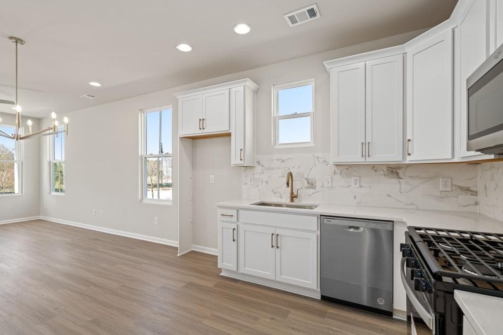 2 bedroom, 3 bathroom, 1,223 sq ft single family residence for sale at 249 10th Street, Auburn, GA 30011 — photo 10