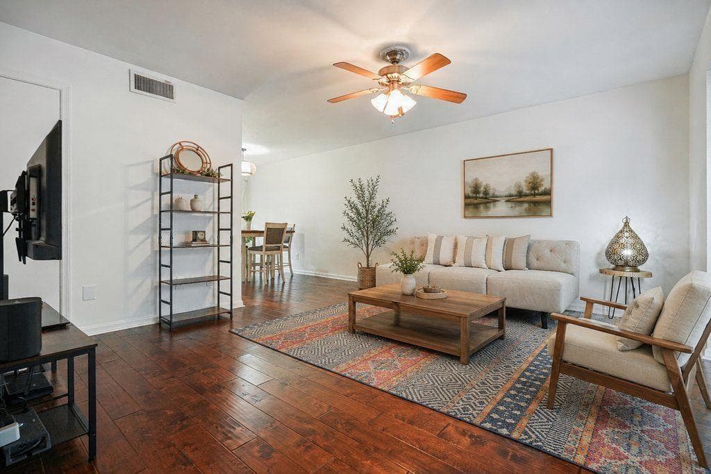 2 bedroom, 2 bathroom, 1,108 sq ft condominium for sale at 136 Peachtree Memorial Drive PA8, Atlanta, GA 30309 — photo 4