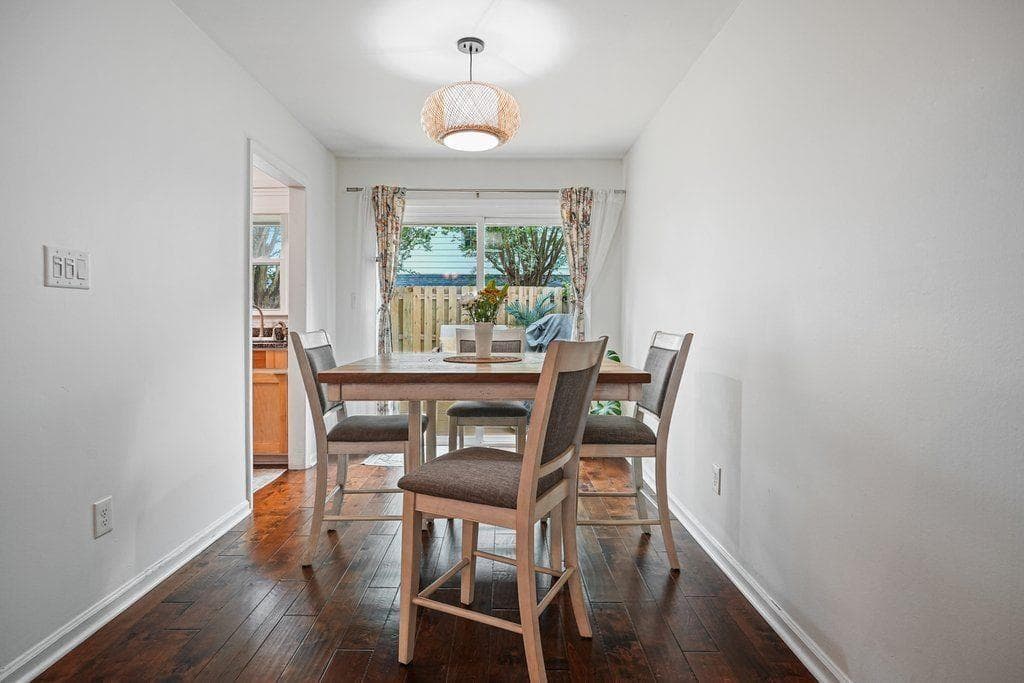 2 bedroom, 2 bathroom, 1,108 sq ft condominium for sale at 136 Peachtree Memorial Drive PA8, Atlanta, GA 30309 — photo 9