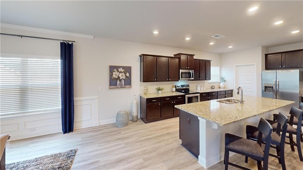 4 bedroom, 2 bathroom, 1,902 sq ft single family residence for sale at 1033 Holliday Pass 20, Griffin, GA 30223 — photo 9