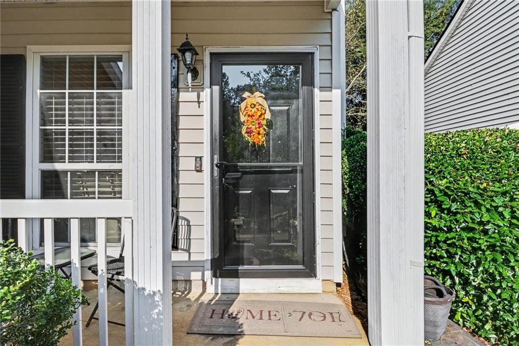 2 bedroom, 2 bathroom, 1,272 sq ft single family residence for sale at 1073 Daventry Crossing, Woodstock, GA 30188 — photo 5