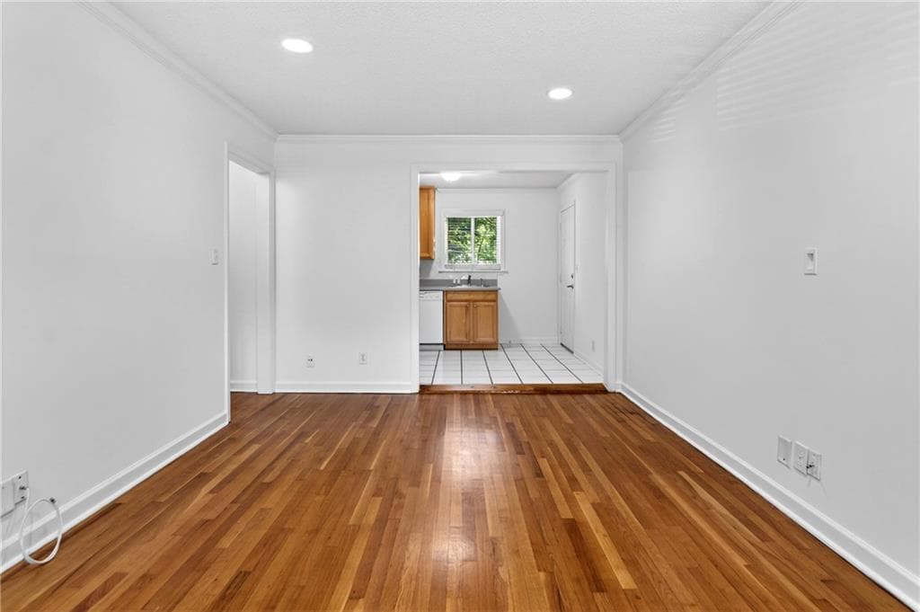 2 bedroom, 1 bathroom, 864 sq ft apartment for rent at 255 Jefferson Place 23, Decatur, GA 30030 for $1,595 a month — photo 8