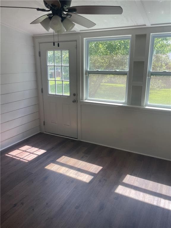2 bedroom, 3 bathroom, 1,192 sq ft condominium for sale at 2250 Kings Gate Circle A, Snellville, GA 30078 — photo 5