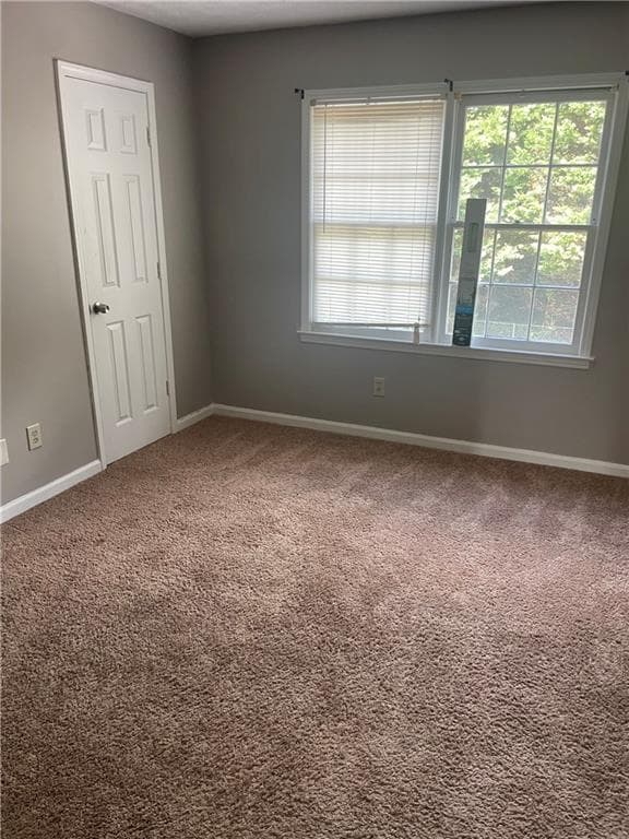 2 bedroom, 3 bathroom, 1,192 sq ft condominium for sale at 2250 Kings Gate Circle A, Snellville, GA 30078 — photo 6
