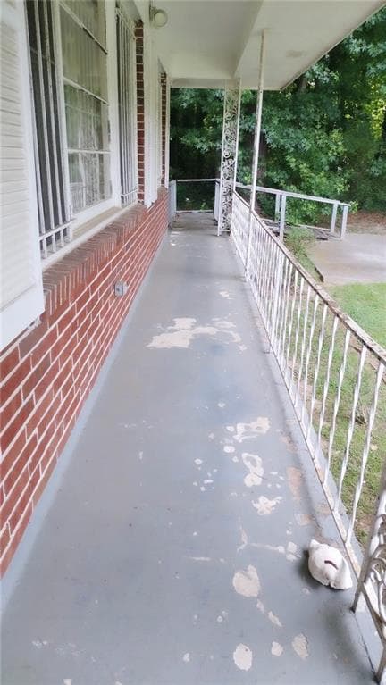 4 bedroom, 3 bathroom, 1,610 sq ft single family residence for sale at 2641 Hedgewood Lane, Atlanta, GA 30311 — photo 9