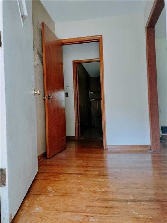 4 bedroom, 3 bathroom, 1,610 sq ft single family residence for sale at 2641 Hedgewood Lane, Atlanta, GA 30311 — photo 10