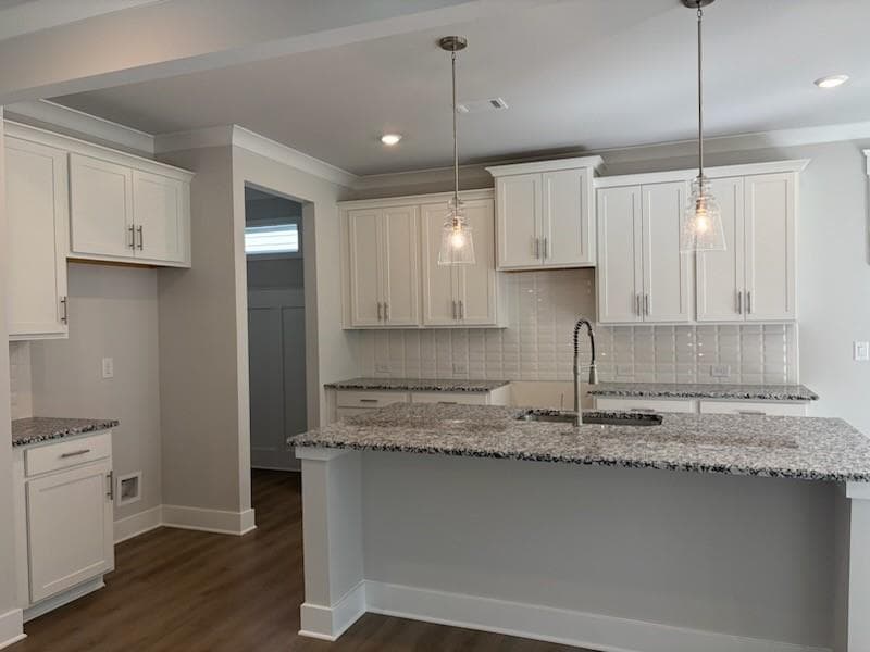 5 bedroom, 5 bathroom, 2,956 sq ft single family residence for sale at 9 Putnam Place, Cartersville, GA 30120 — photo 3