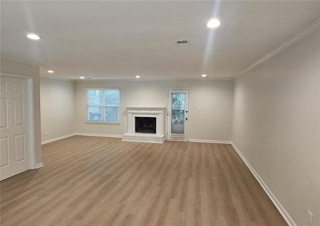 3 bedroom, 3 bathroom, 1,564 sq ft townhouse for rent at 2270 Newport Landing, Alpharetta, GA 30009 for $2,695 a month — photo 2