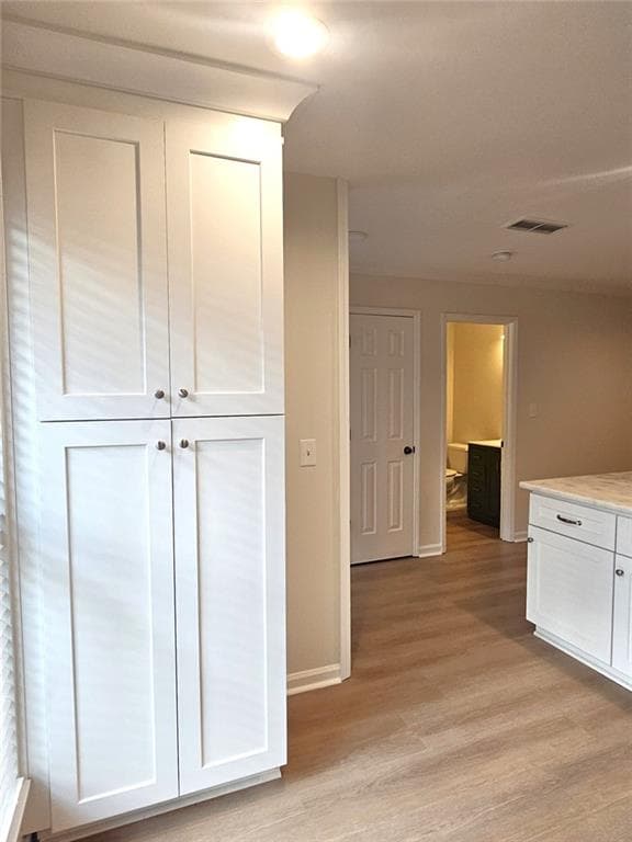 3 bedroom, 3 bathroom, 1,564 sq ft townhouse for rent at 2270 Newport Landing, Alpharetta, GA 30009 for $2,695 a month — photo 8