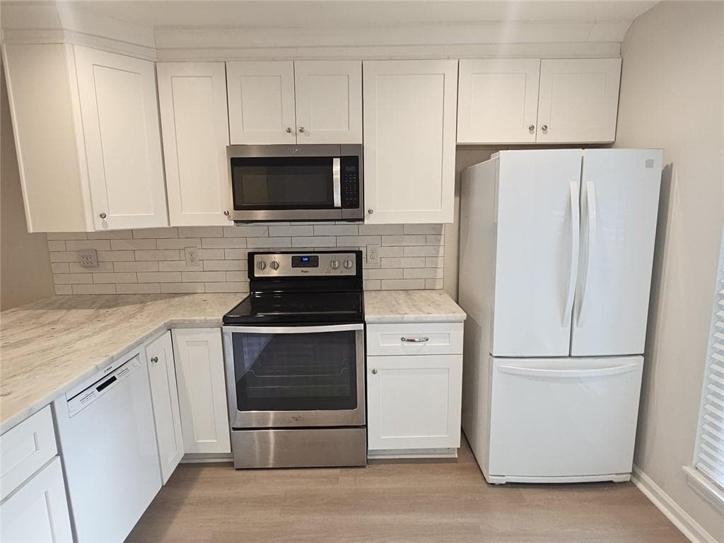 3 bedroom, 3 bathroom, 1,564 sq ft townhouse for rent at 2270 Newport Landing, Alpharetta, GA 30009 for $2,695 a month — photo 9