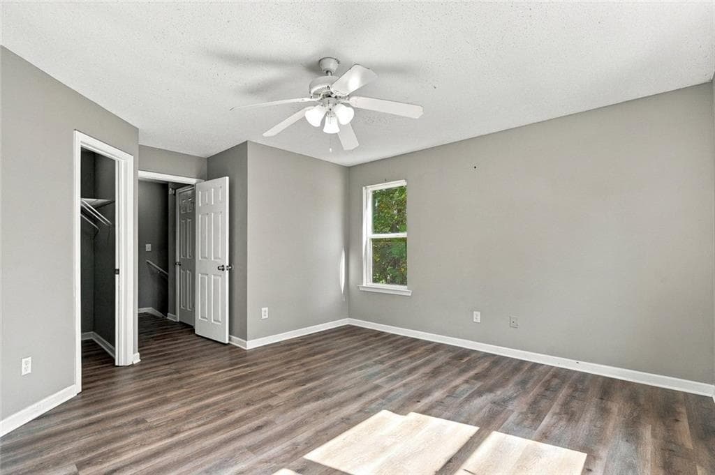 3 bedroom, 3 bathroom, 1,440 sq ft townhouse for sale at 2282 Coach Way, Jonesboro, GA 30236 — photo 9