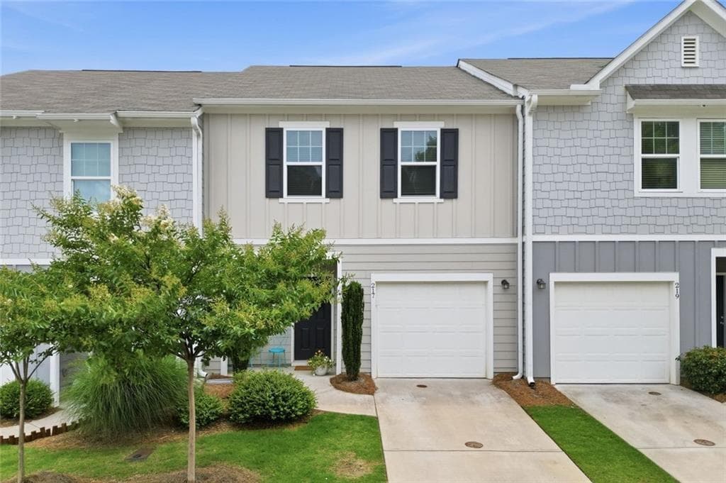 2 bedroom, 3 bathroom, 1,420 sq ft townhouse for sale at 217 Grand Central Way, Cartersville, GA 30120