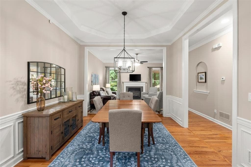 2 bedroom, 3 bathroom, 2,459 sq ft townhouse for sale at 3105 Village Green Drive, Roswell, GA 30075 — photo 6