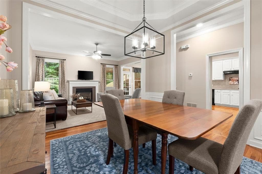 2 bedroom, 3 bathroom, 2,459 sq ft townhouse for sale at 3105 Village Green Drive, Roswell, GA 30075 — photo 7