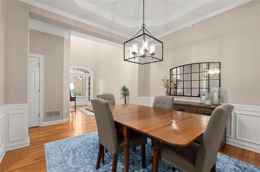 2 bedroom, 3 bathroom, 2,459 sq ft townhouse for sale at 3105 Village Green Drive, Roswell, GA 30075 — photo 8