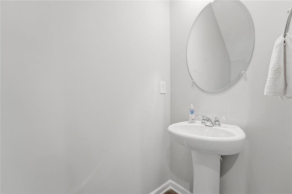 2 bedroom, 3 bathroom, 1,420 sq ft townhouse for sale at 217 Grand Central Way, Cartersville, GA 30120 — photo 5