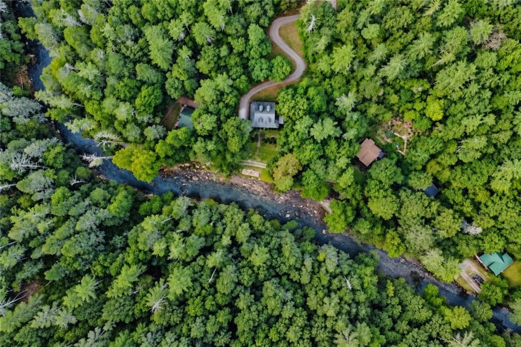 3 bedroom, 3 bathroom, 1,904 sq ft single family residence for sale at 525 Gallery Court, Ellijay, GA 30540 — photo 9