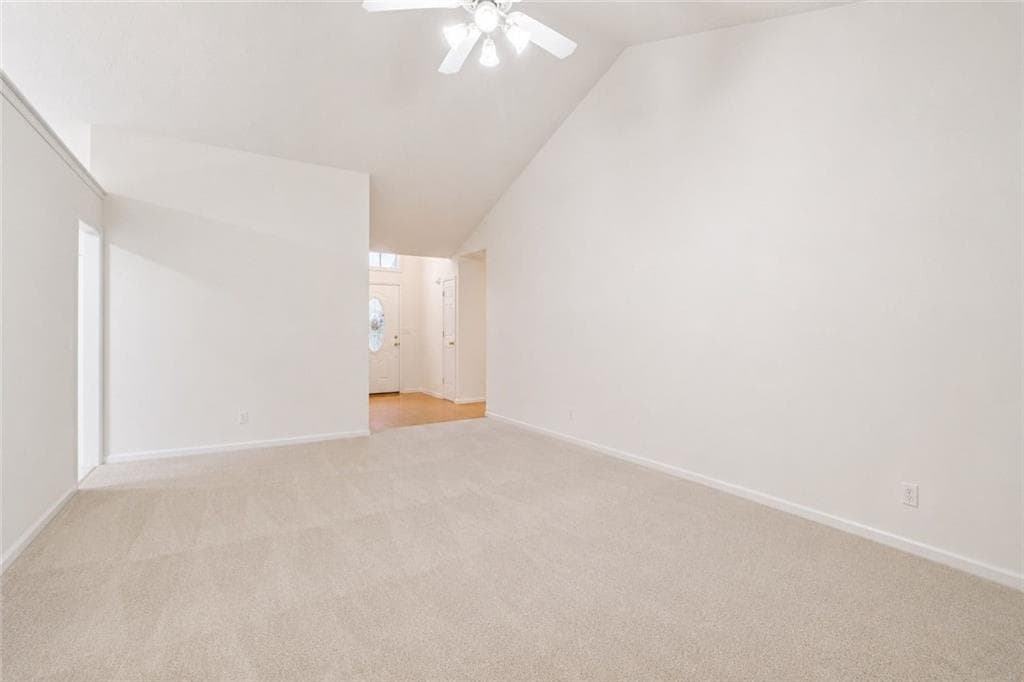 3 bedroom, 2 bathroom, 1,922 sq ft single family residence for sale at 7105 Timberbrooke Drive, Gainesville, GA 30506 — photo 7