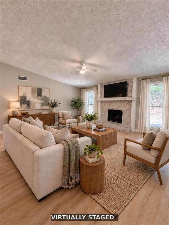3 bedroom, 2 bathroom, 2,116 sq ft single family residence for sale at 3512 Riverchase Knolls, Decatur, GA 30034 — photo 5