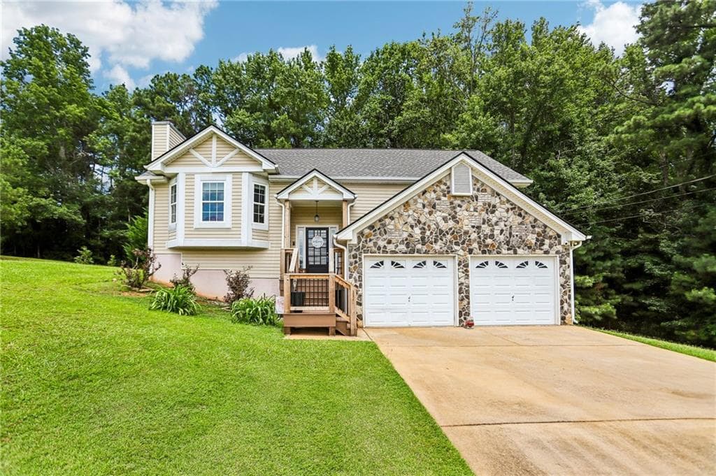 3 bedroom, 2 bathroom single family residence for sale at 307 Tamwood Court, Villa Rica, GA 30180 — photo 1 of 16