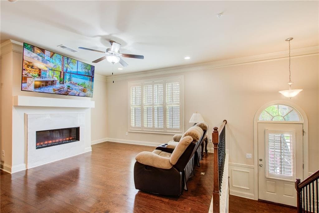 4 bedroom, 4 bathroom, 2,527 sq ft townhouse for sale at 2627 Vintage Drive, Alpharetta, GA 30009 — photo 4