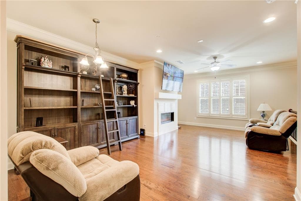 4 bedroom, 4 bathroom, 2,527 sq ft townhouse for sale at 2627 Vintage Drive, Alpharetta, GA 30009 — photo 5