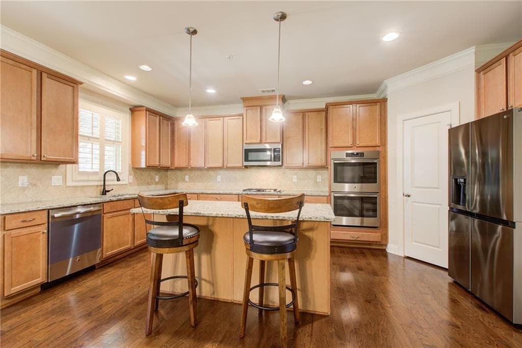 4 bedroom, 4 bathroom, 2,527 sq ft townhouse for sale at 2627 Vintage Drive, Alpharetta, GA 30009 — photo 8