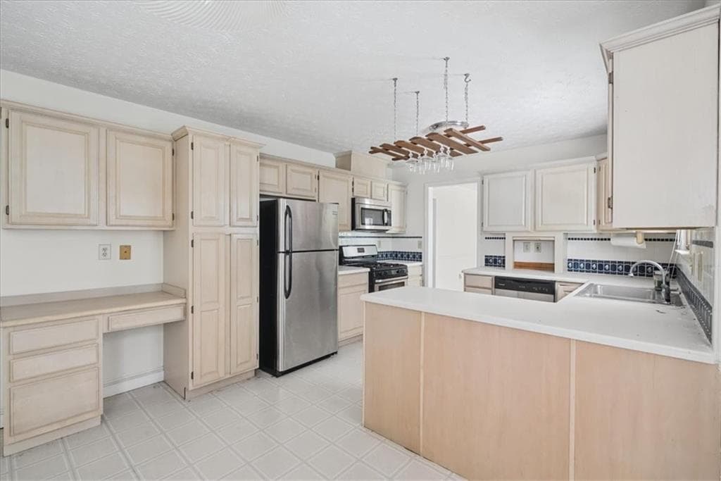 3 bedroom, 2 bathroom, 1,969 sq ft single family residence for rent at 3925 Pate Road, Loganville, GA 30052 for $2,000 a month — photo 9